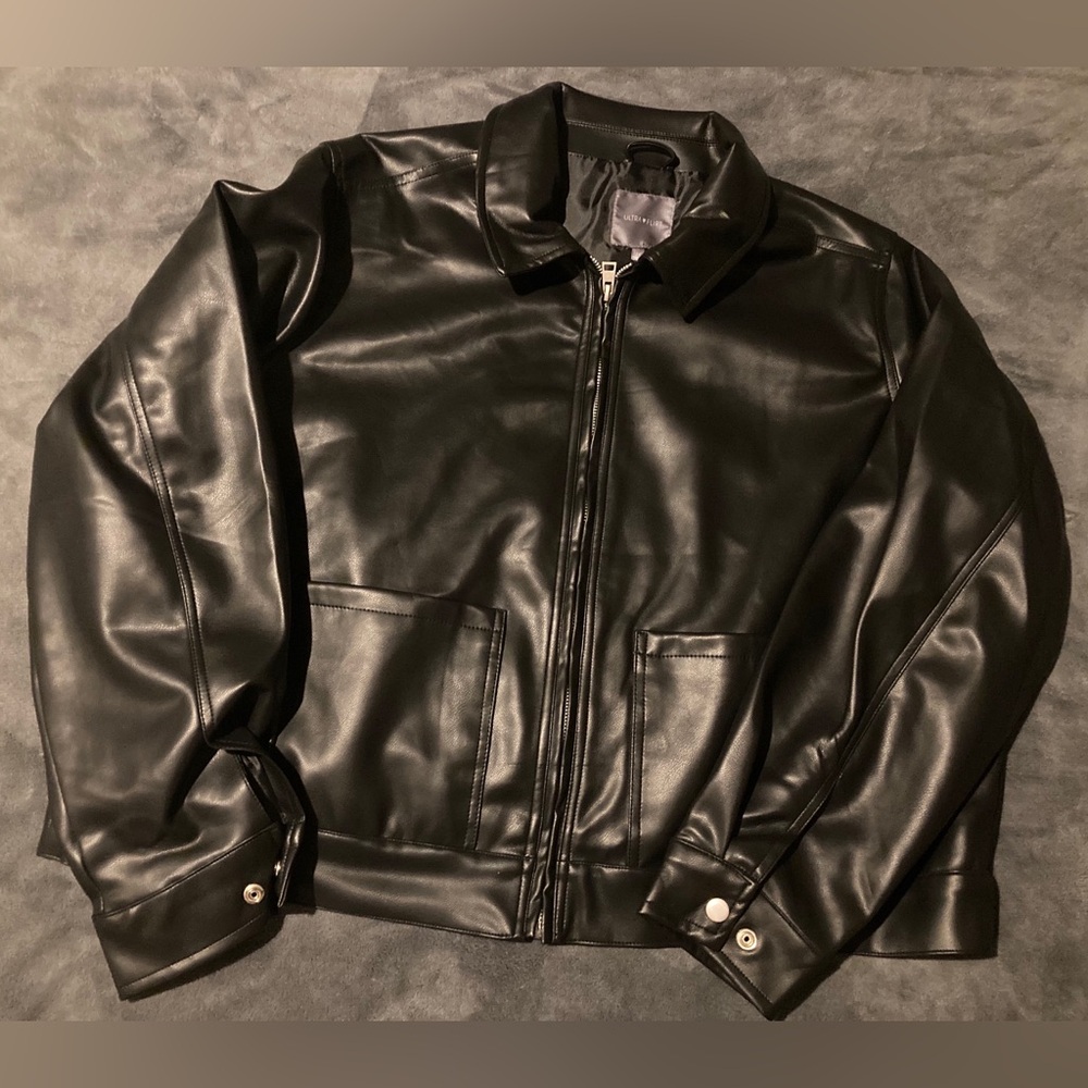 Woman’s jacket. NWT